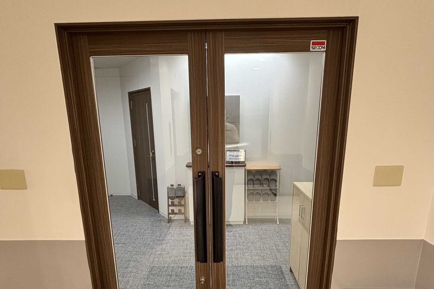 税理士法人武内総合会計 鹿児島事務所のエントランスです。